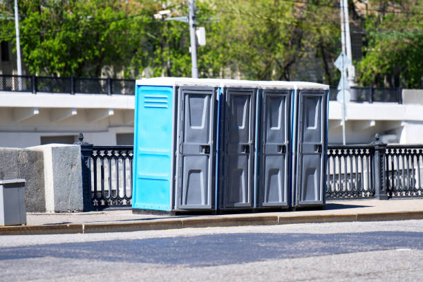 Best Porta potty rental near me  in Warsaw, IL